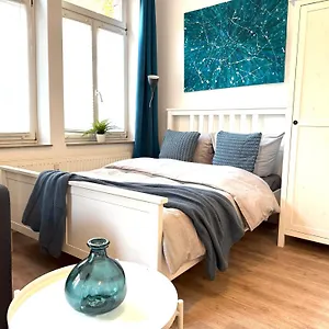 Wunderschöne Direkt Auf Der Karl-heine-straße Apartment Leipzig